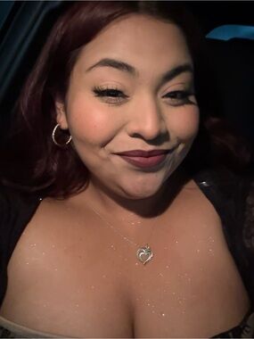 Meet your Posher, Esmeralda